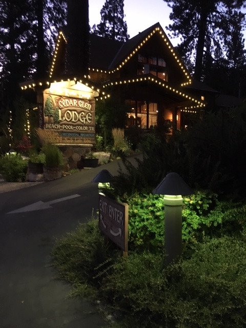 Cedar Glen Lodge-浴室