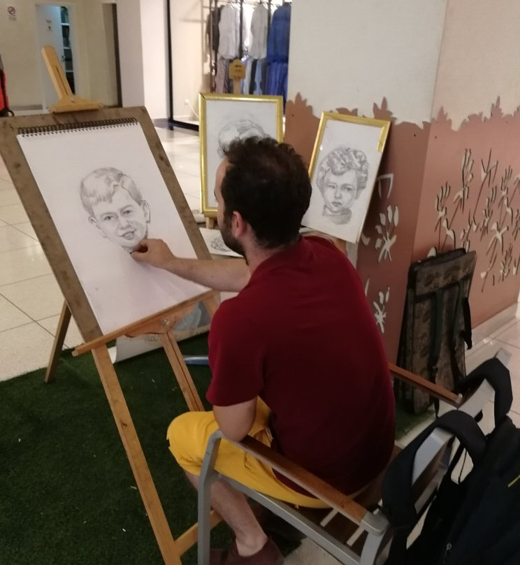 Colombo Redha Portrait Dessin景点图片