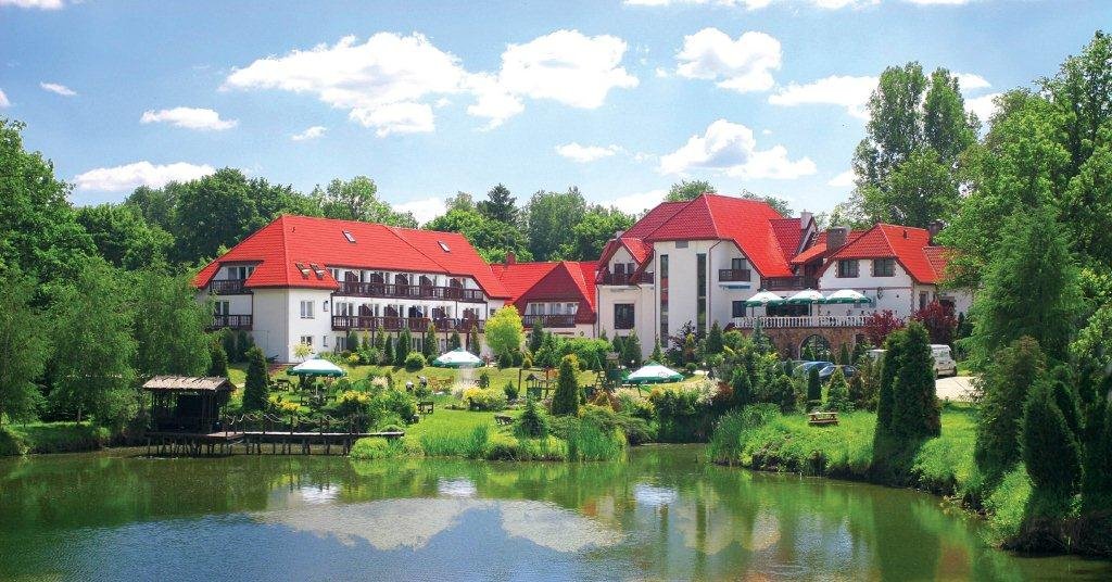 Bartlowizna Hotel and Restaurant-官方