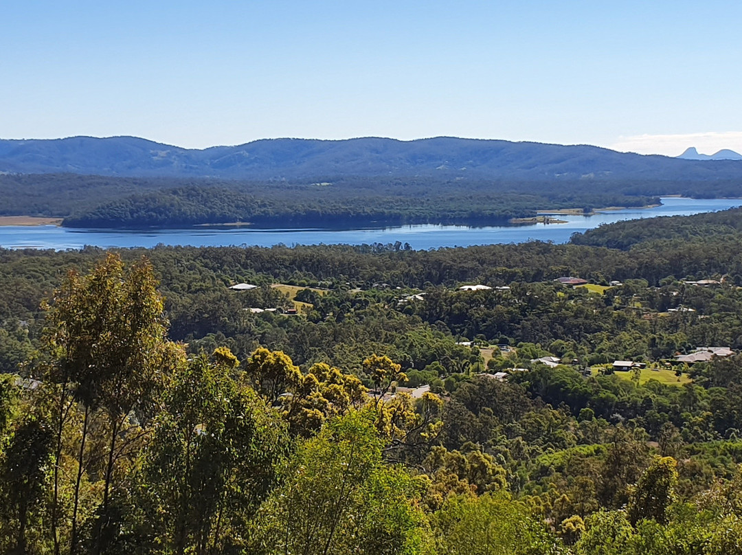 Lake Samsonvale景点图片