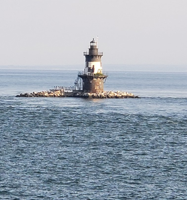 Orient Point Lighthouse景点图片
