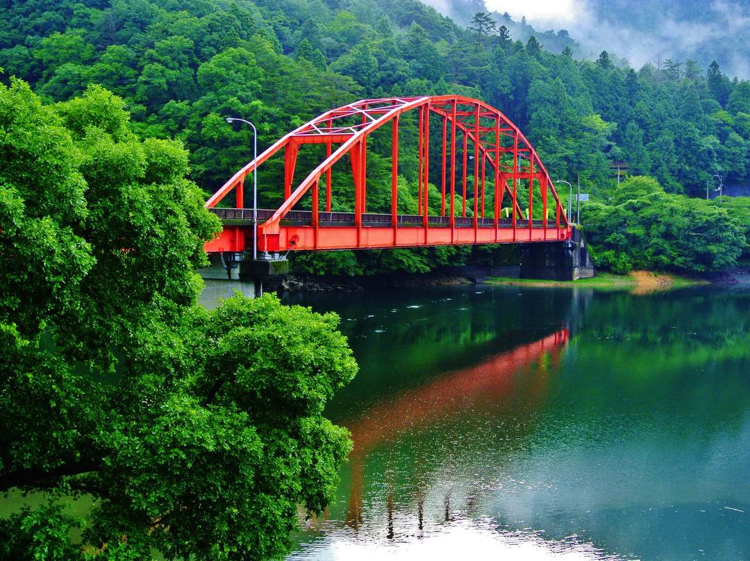 Lake Kinsha-四国中央市必去景点
