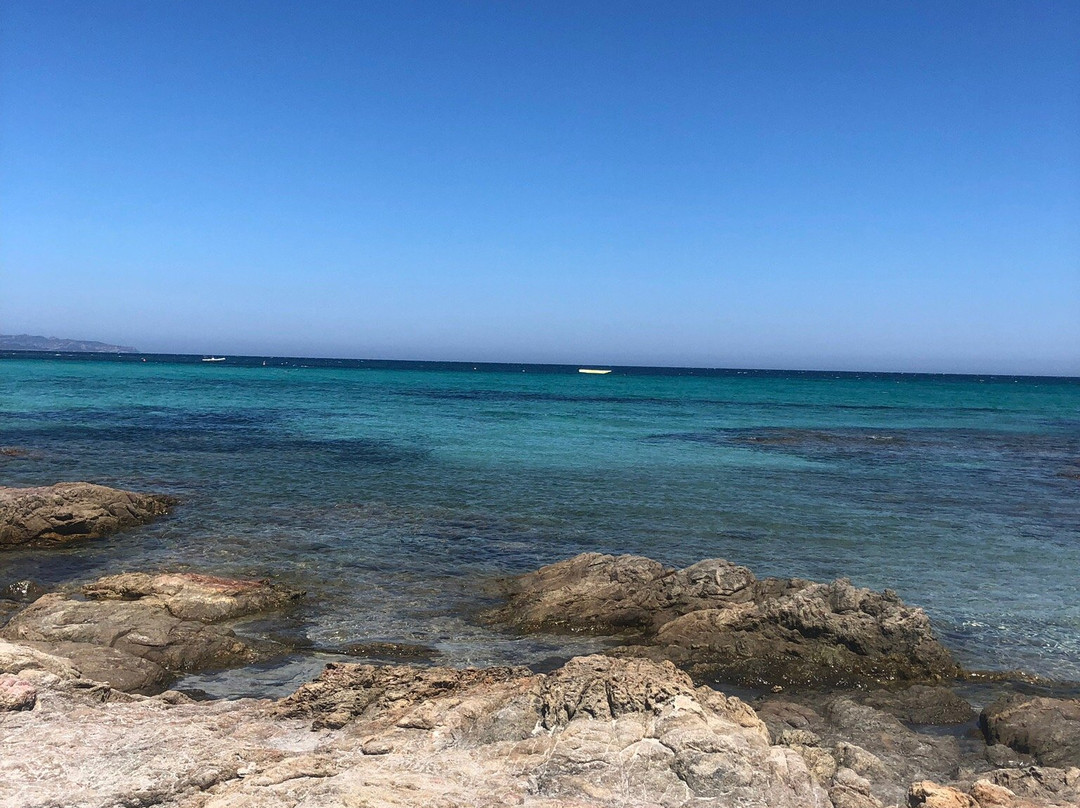 Spiaggia di Isulidda-Macari必去景点