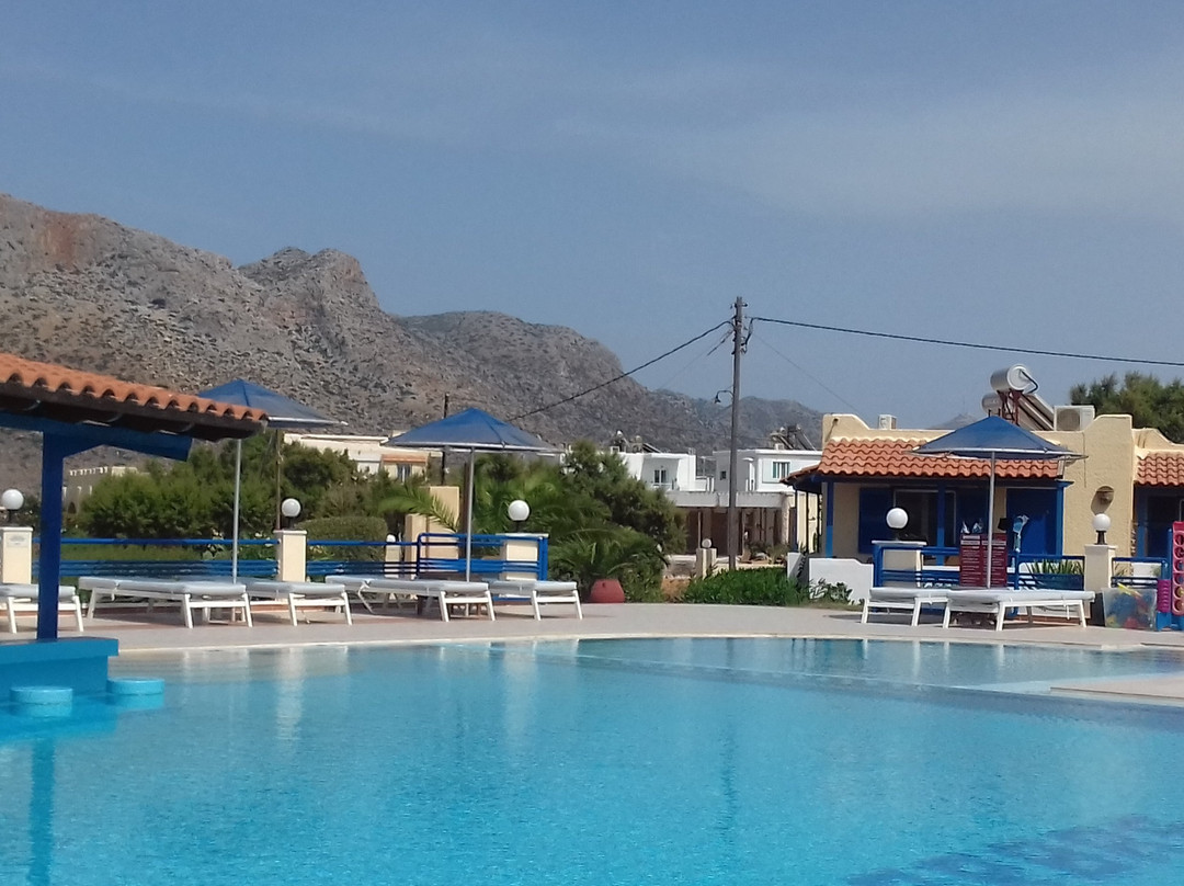 佐巴斯海滩村庄酒店主图