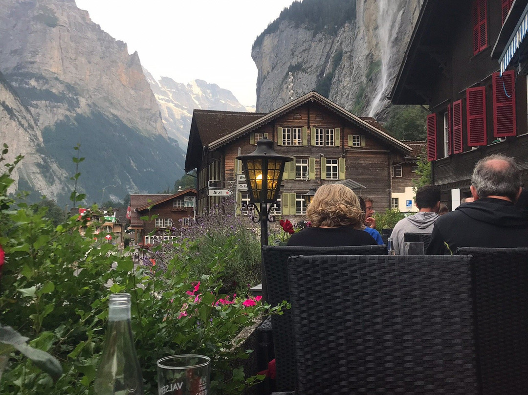 Hotel Jungfrau Lauterbrunnen主图