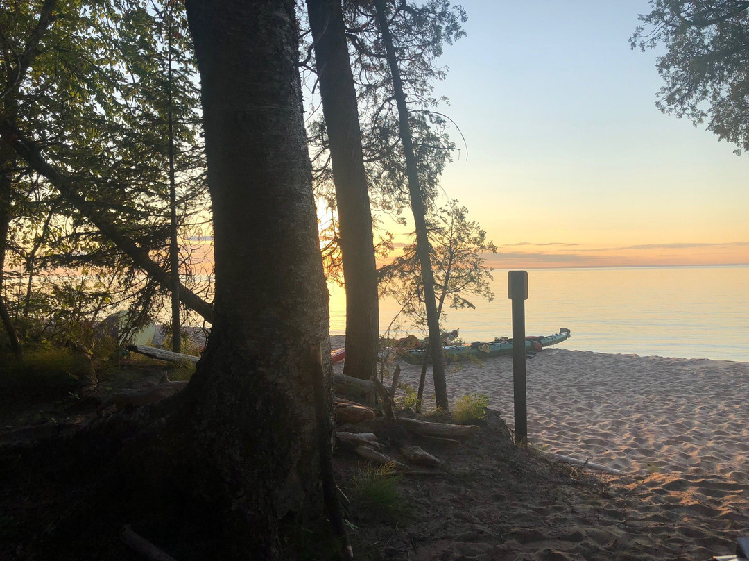 Whitecap Kayak-Ironwood必去景点