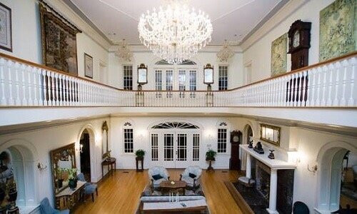 Oak Crest Mansion Inn主图