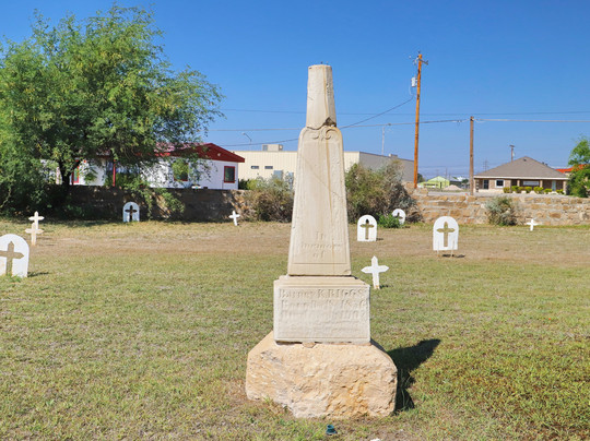 Old Fort Cemetery-Fort Stockton必去景点