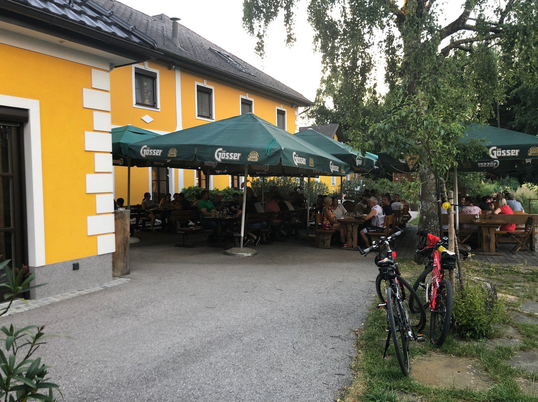 Perbersdorfer Heuriger主图