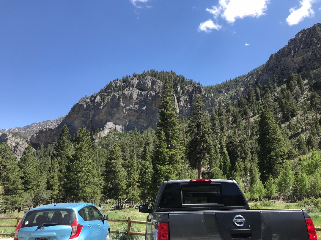 玛丽·简瀑布远足路线-拉斯维加斯必去景点