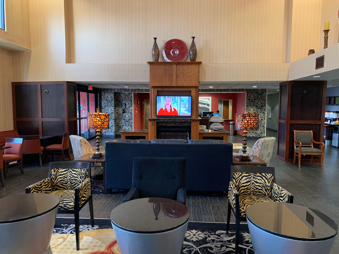 Hampton Inn & Suites Lawton主图