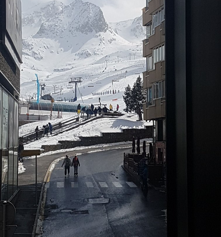 Hotel Cristina主图