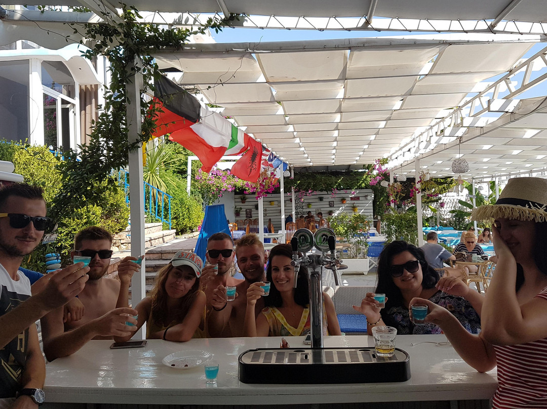 GREEN TOURS-Gjashte必去景点