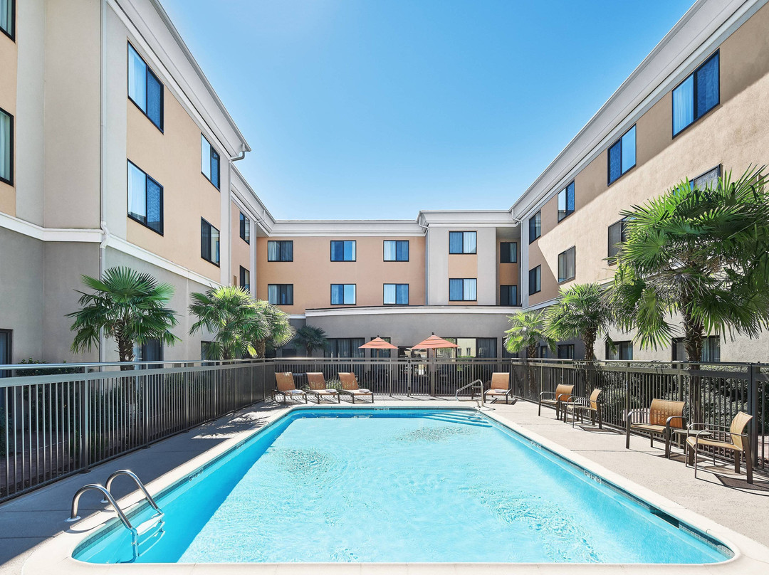 什里夫波特博西尔市/路易斯安那州布劳德沃克万怡酒店主图