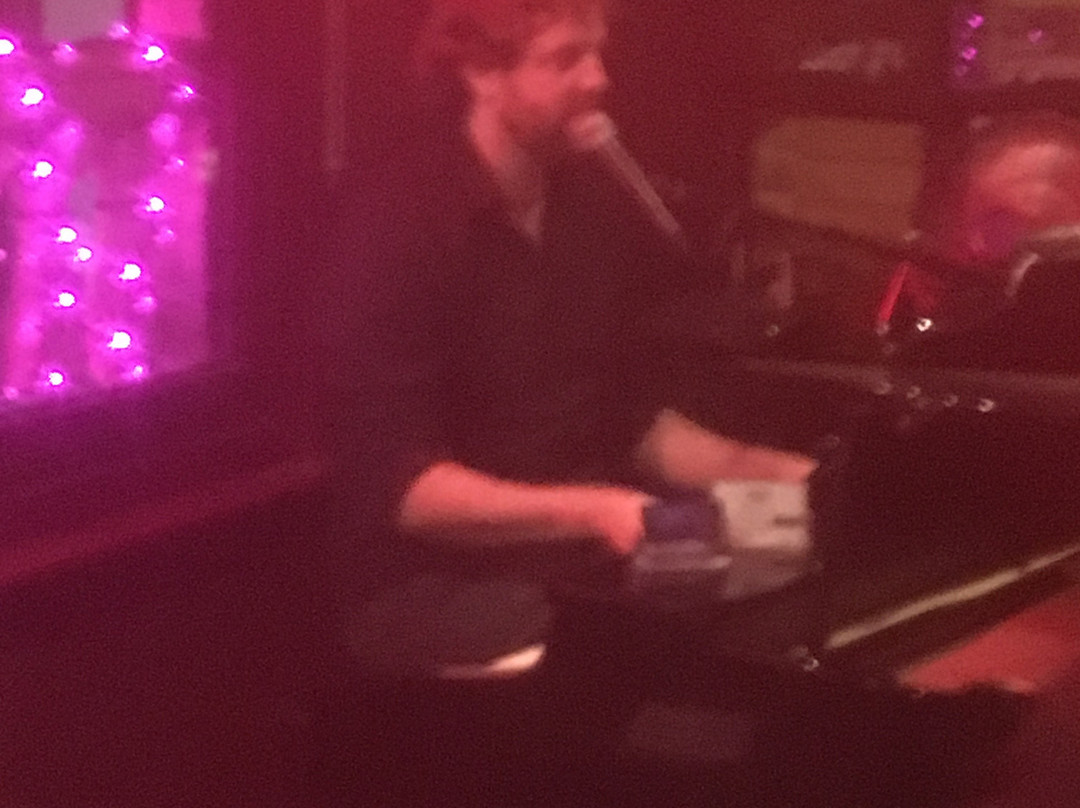 The Piano Bar at De Luca-剑桥必去景点