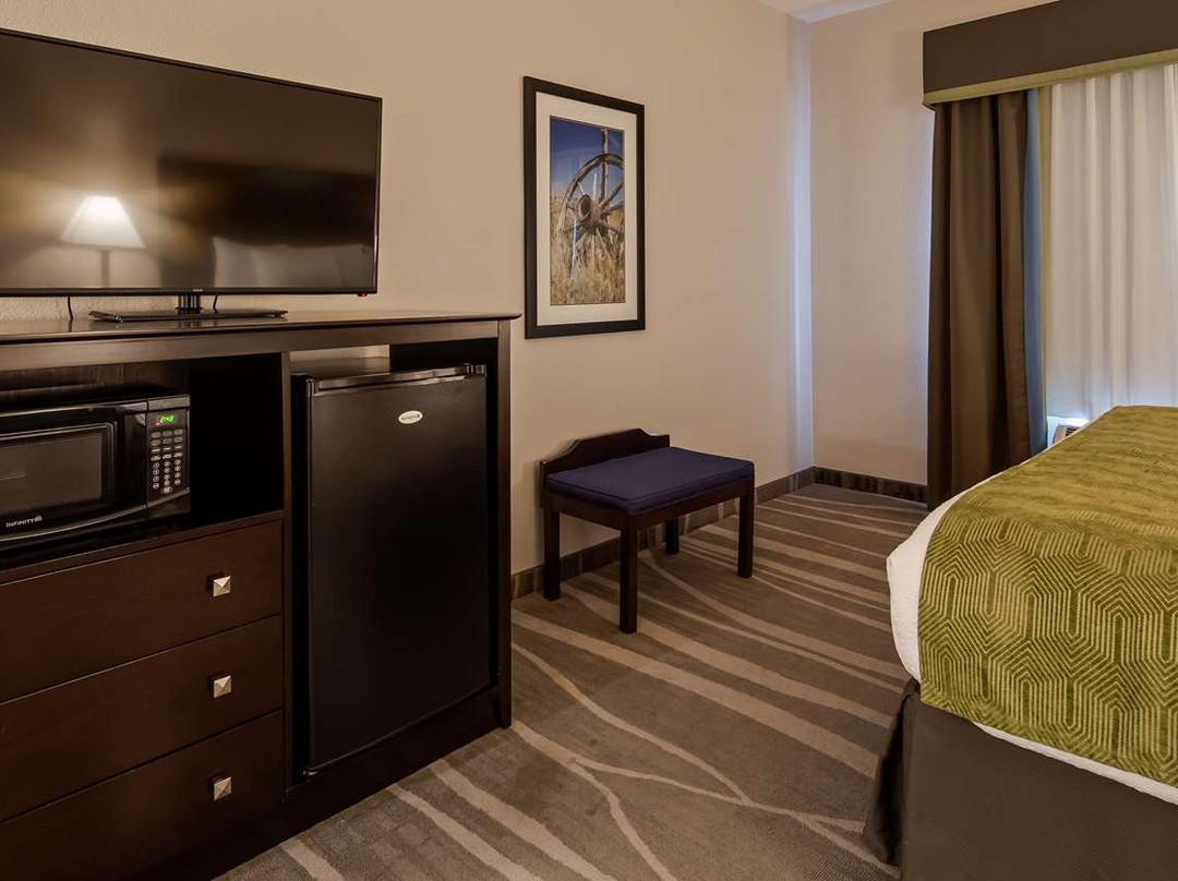 Best Western Plus Denver City Hotel & Suites主图