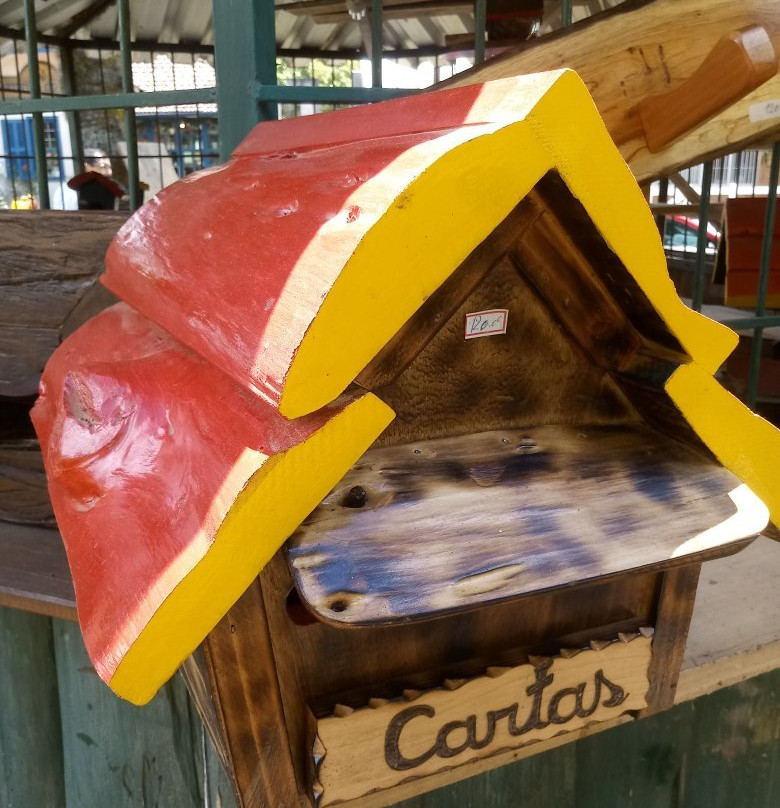 Praca das Artes-坎普斯－杜若尔当必去景点