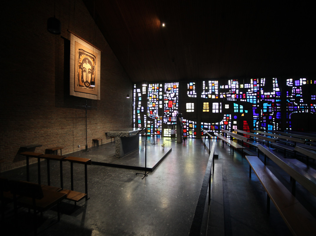 Chapelle Sainte-Thérèse-de-l'enfant-Jésus et de la Sainte-Face景点图片