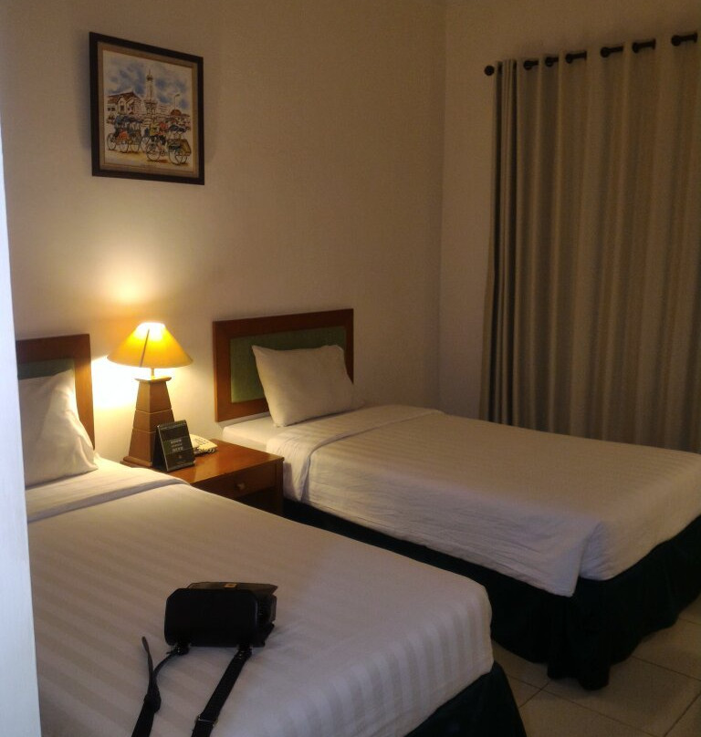 Griya Sentana Hotel主图