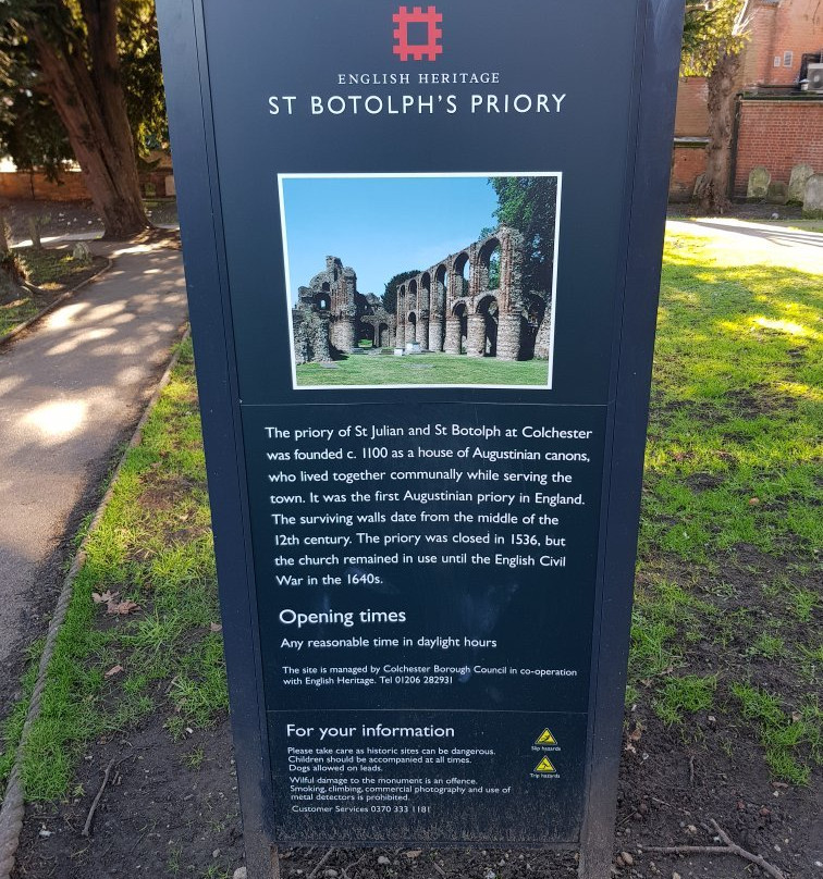 St. Botolph's Priory景点图片