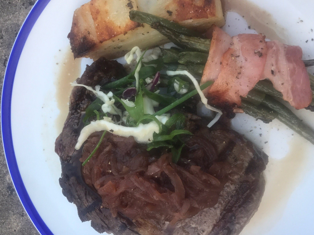 Burrawang Village Hotel主图