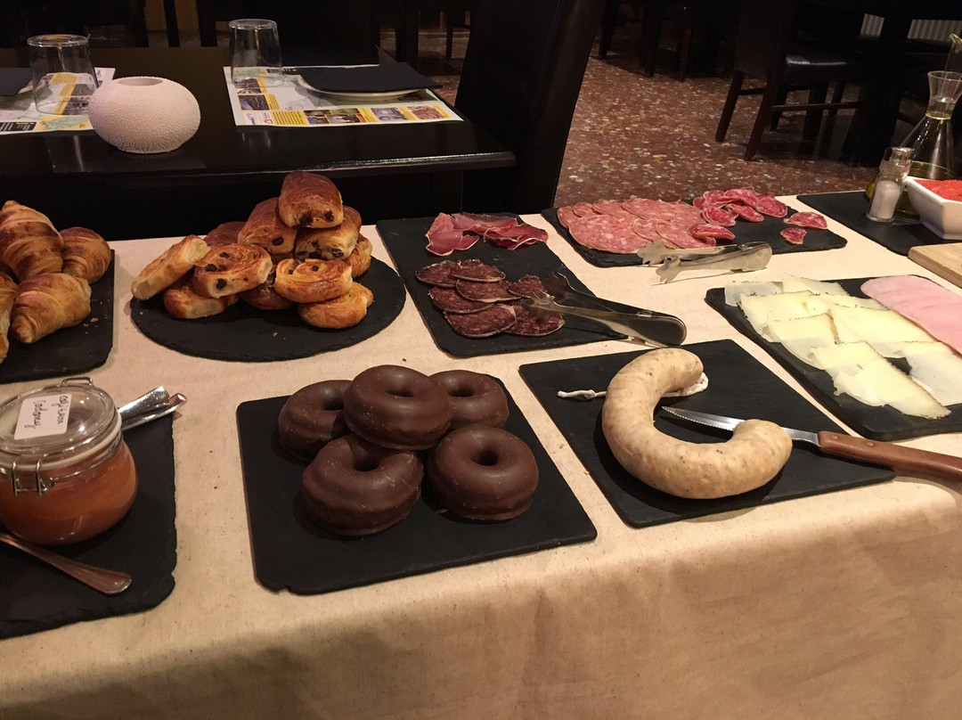 Hostal La Placeta主图