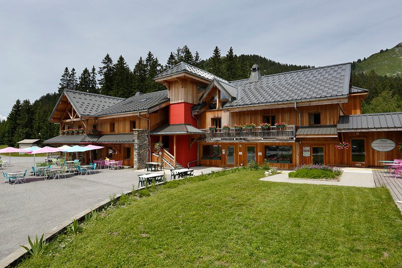 Les Roches 1500主图