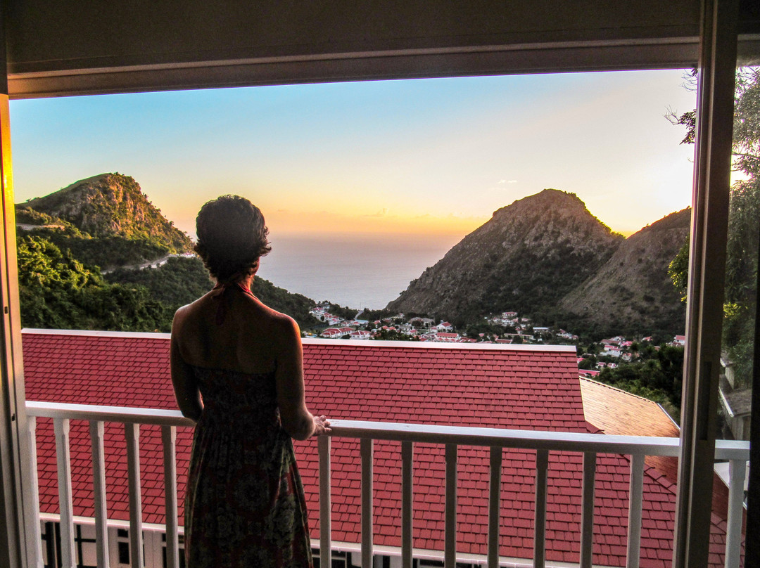 Queen's Hotel, Bar & Kitchen主图