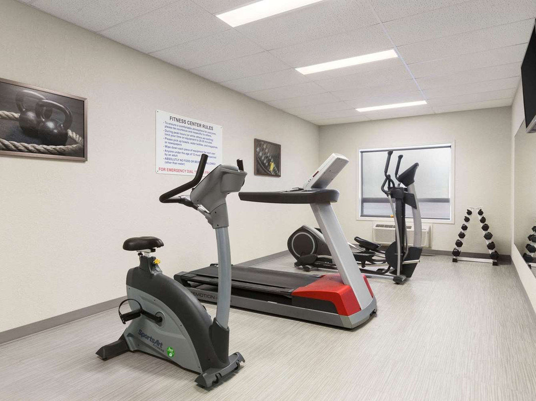 Days Inn & Suites By Wyndham Yorkton主图