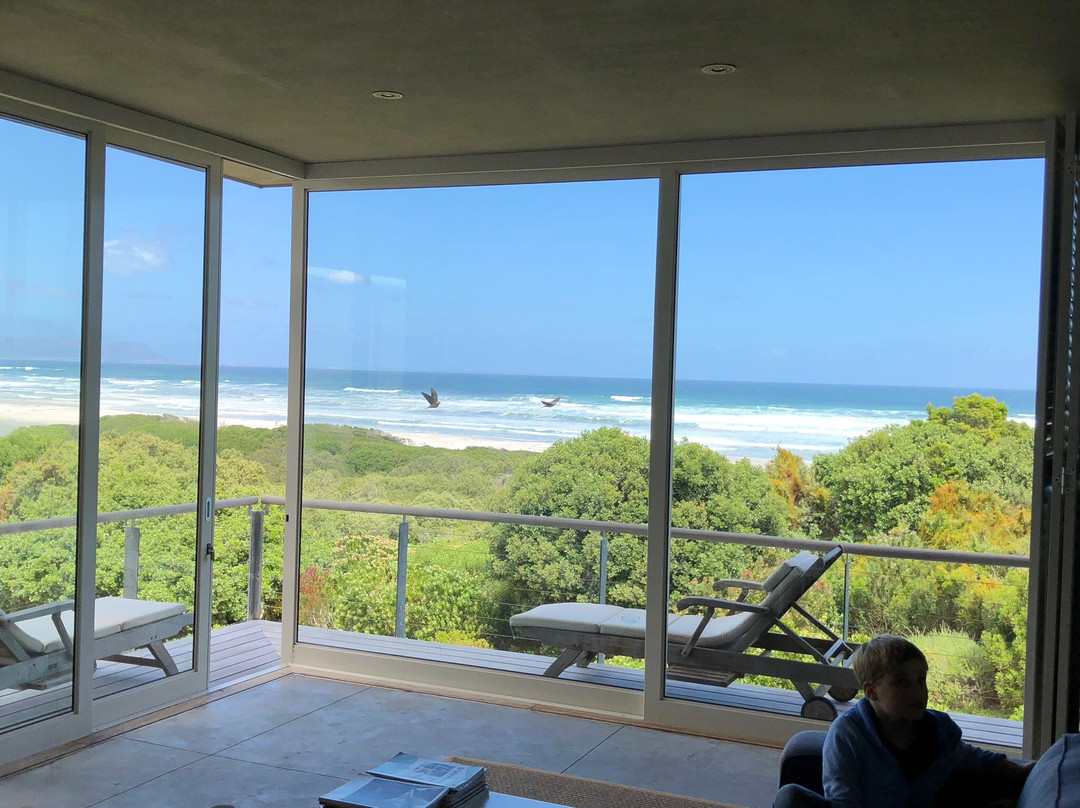 Mosselberg on Grotto Beach