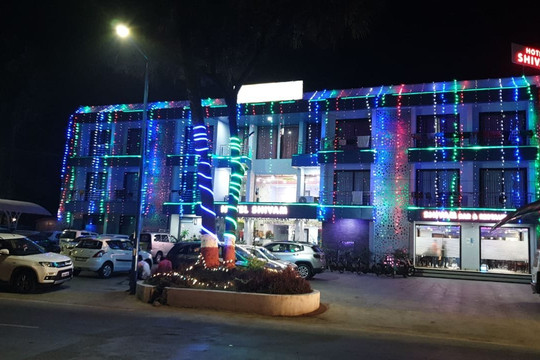 Vanakbara酒店住宿-Hotel Shivam