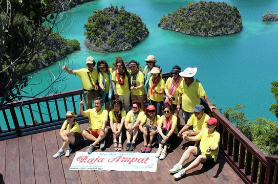 Raja Ampat Biz-索龙必去景点