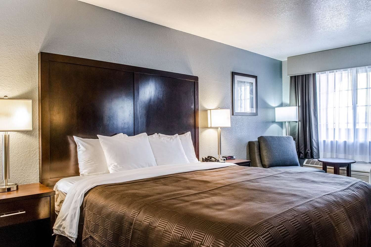 Clarion Hotel By Humboldt Bay-官方