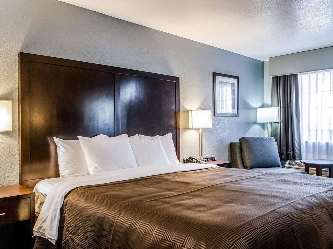 Clarion Hotel By Humboldt Bay主图