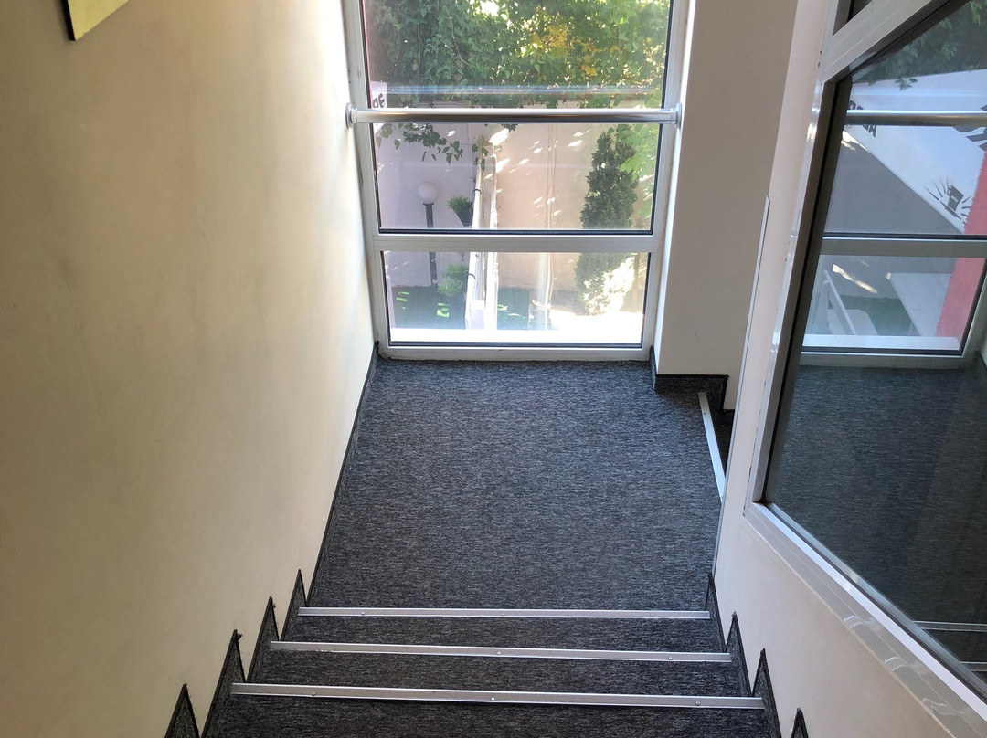 Hotel Alexander主图