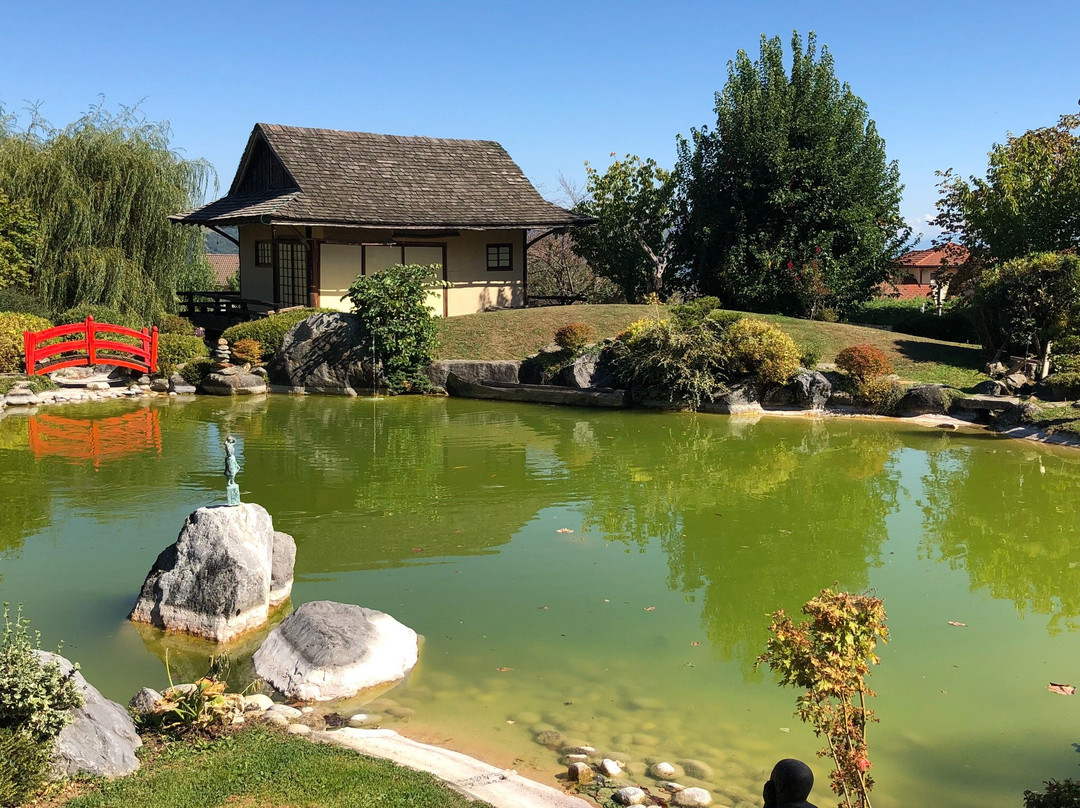 Au Paradiz'en-Chatillon-en-Michaille必去景点