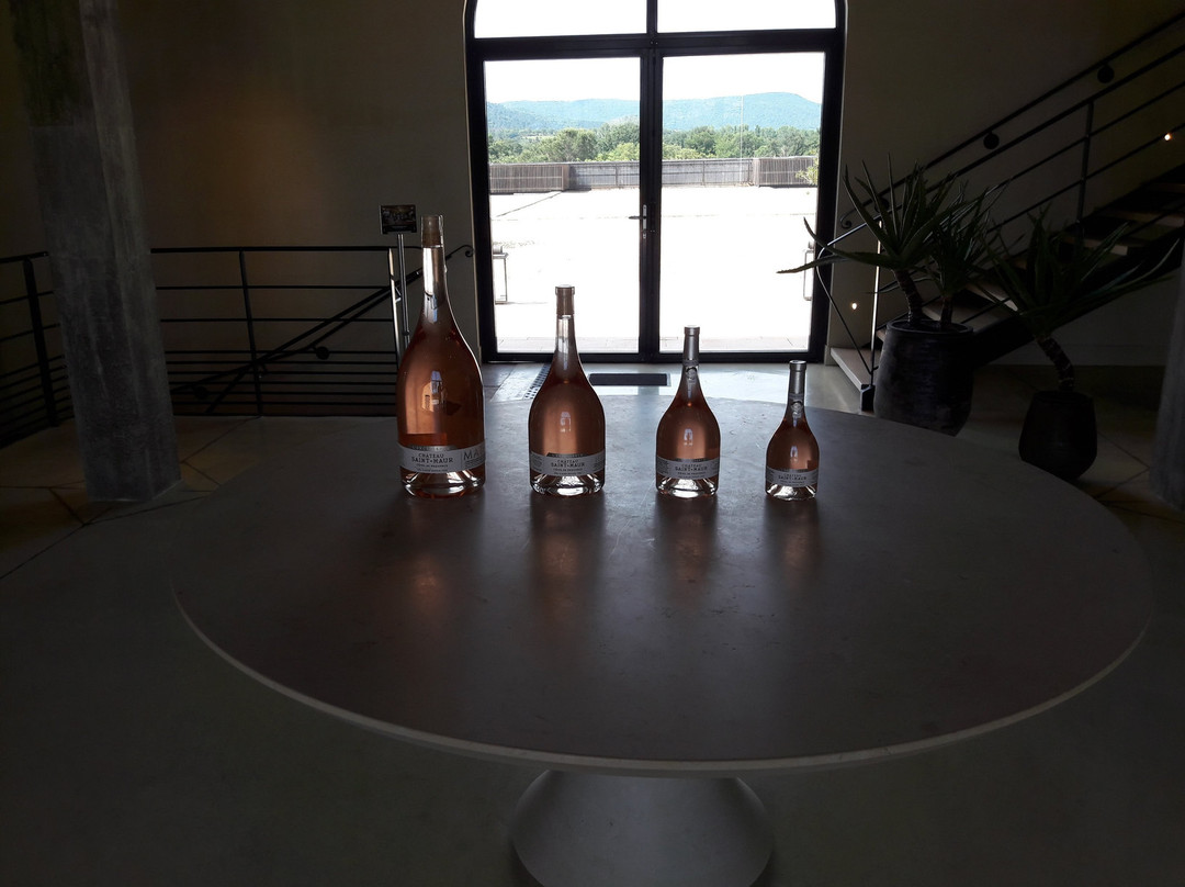 Château Saint-Maur Cru Classé-Cogolin必去景点