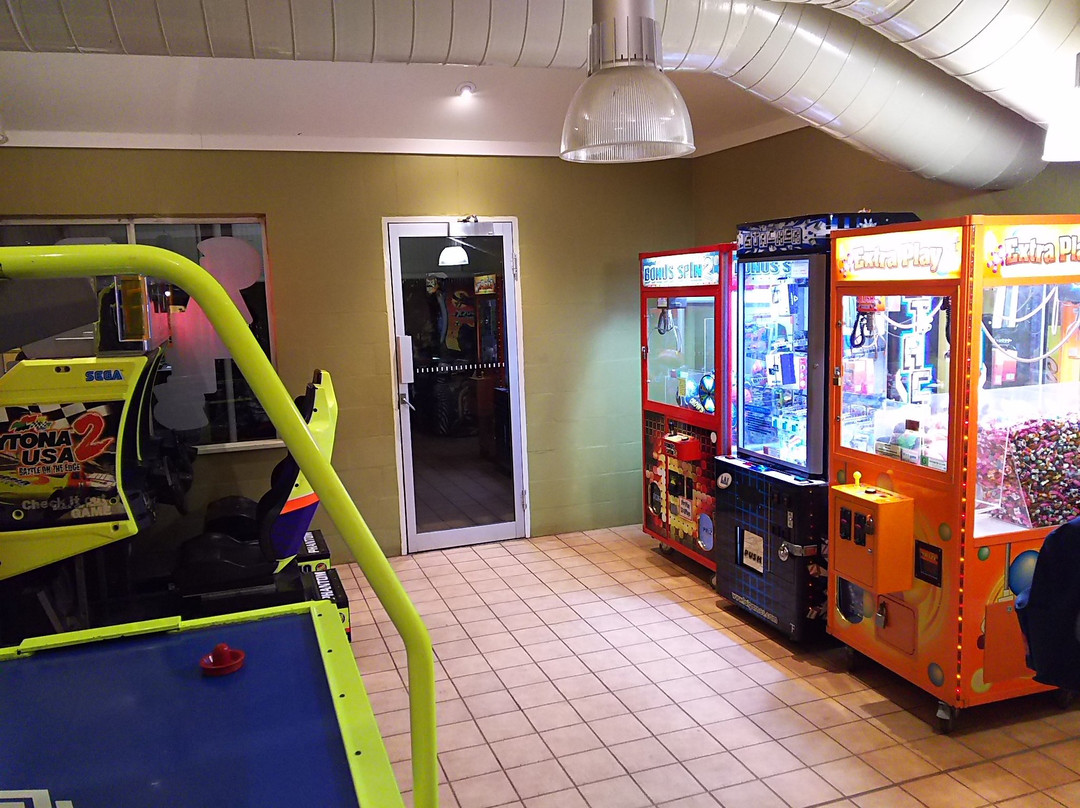 内陆先锋酒店主图