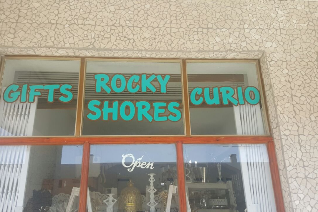 Rocky Shore's-吕德里茨必去景点