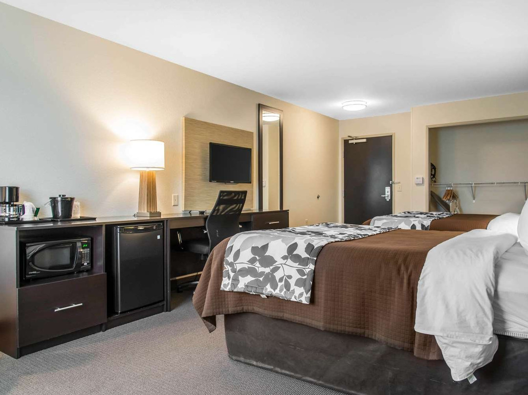 Sleep Inn & Suites主图