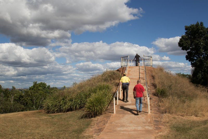 Mt Wooroolin Lookout-Kingaroy必去景点