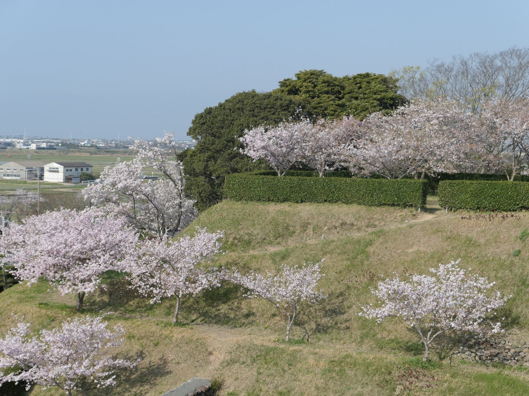 Yokosuka  Ruins Of A Castle　Park景点图片