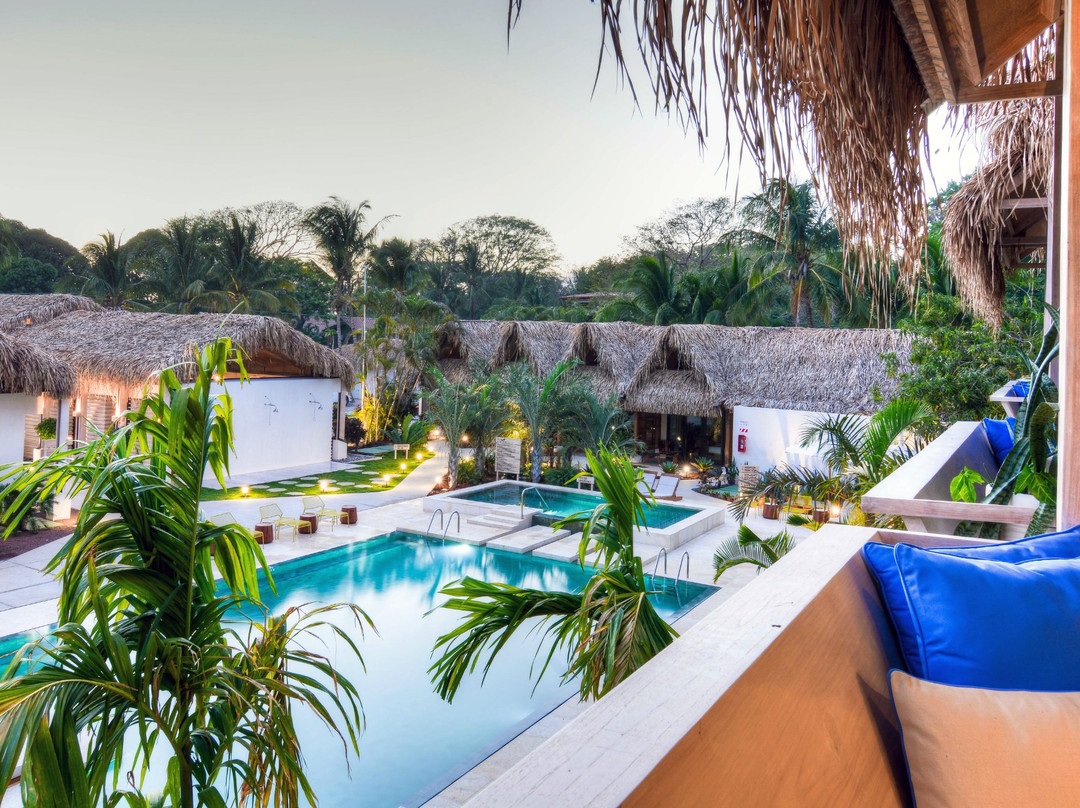 The Gilded Iguana Surf Hotel主图