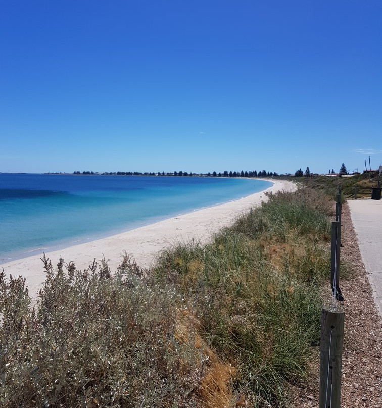 Waikiki Beach Bed & Breakfast主图