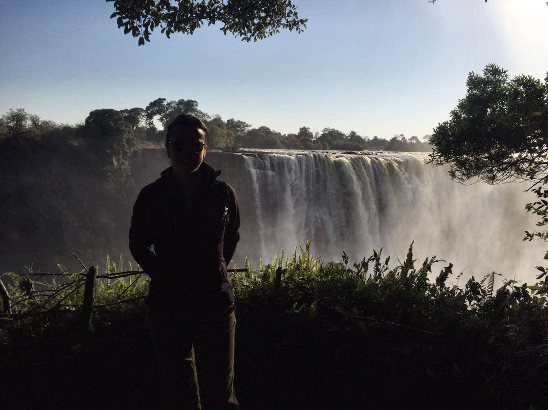 Victoria Falls Hotels & Tours主图