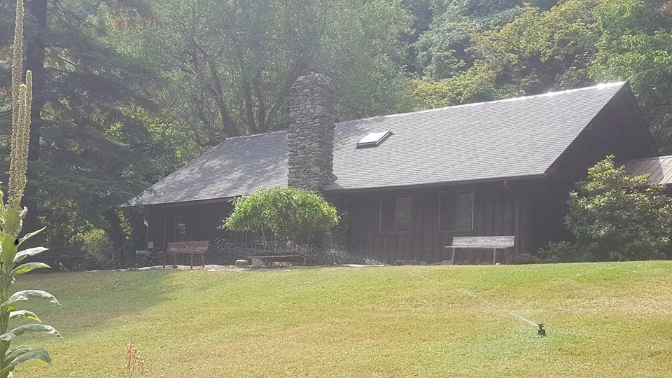 Black Bar Lodge