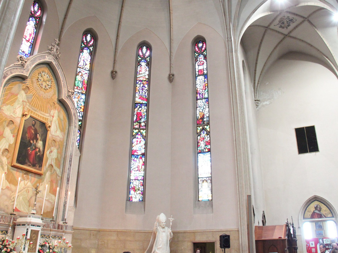 Santuario Santa Valeria景点图片