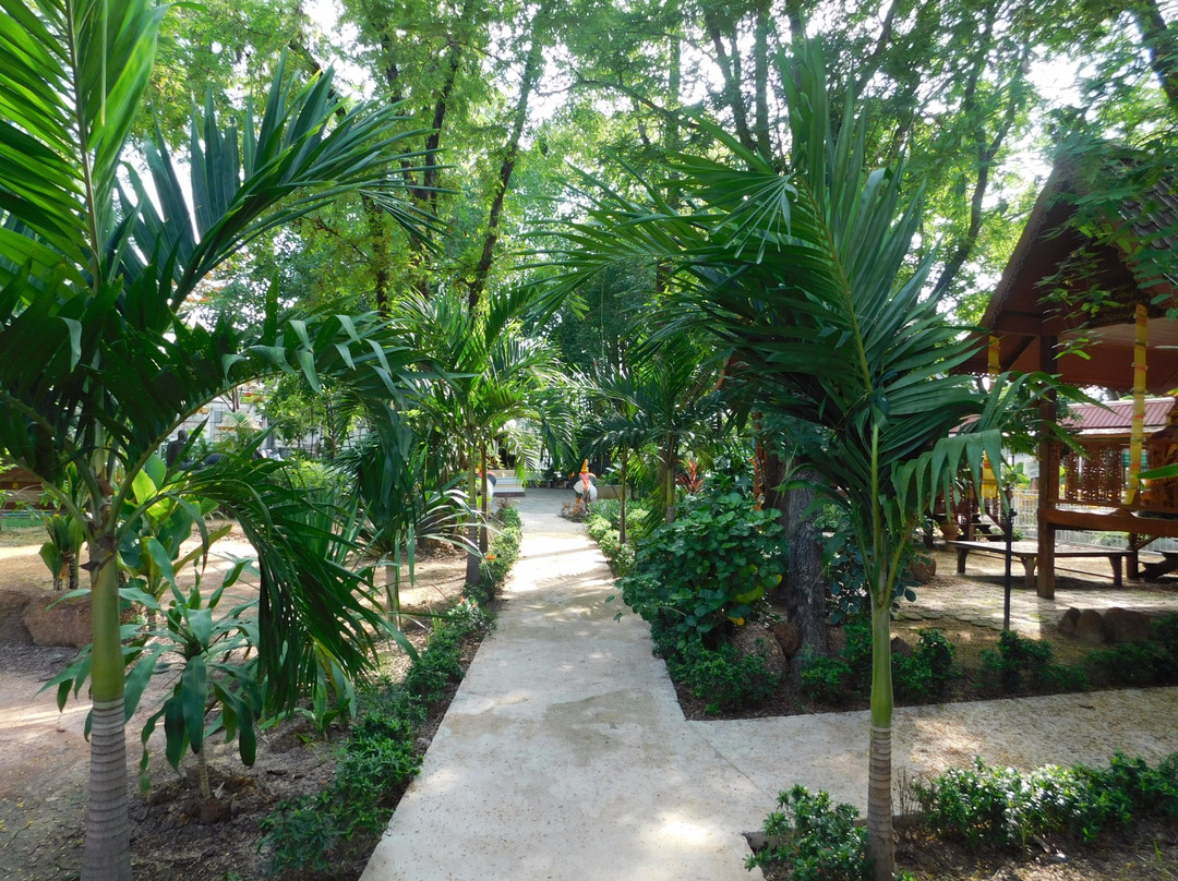 Sim Isan (Wat Pa Saeng Arun)景点图片