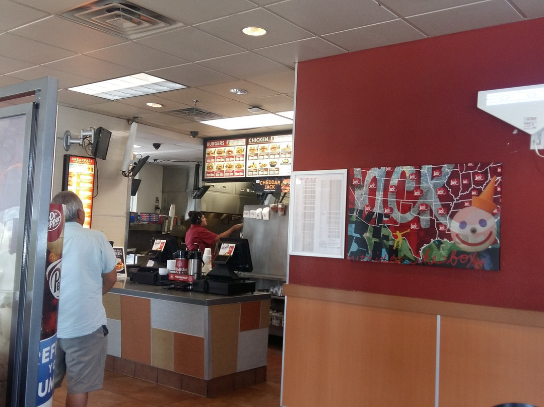 Lost Hills餐馆和美食-Jack in the Box