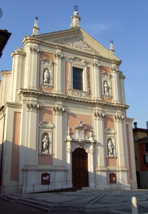 Chiesa San Giacomo Maggiore景点图片